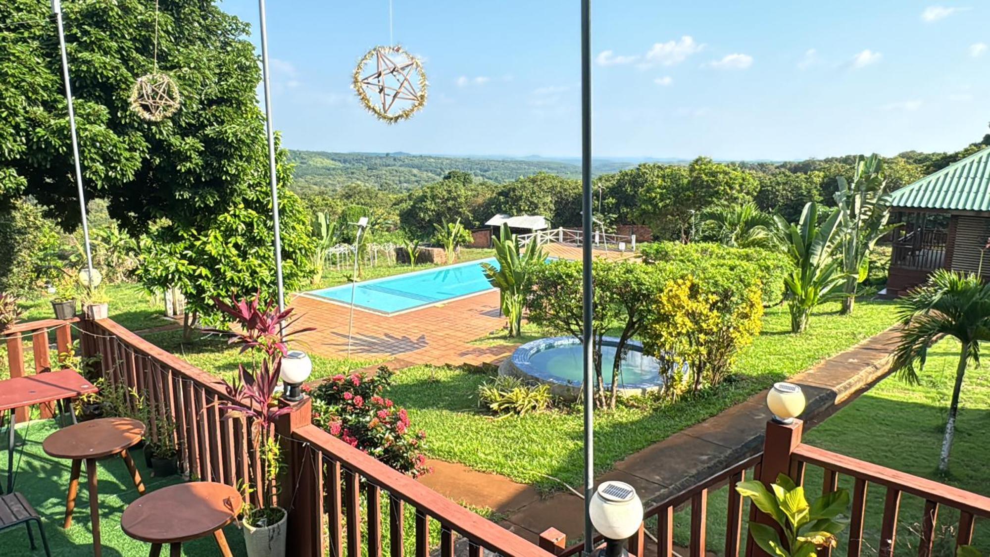 Ratanakiri Paradise Hotel & Restaurant Banlung Екстер'єр фото