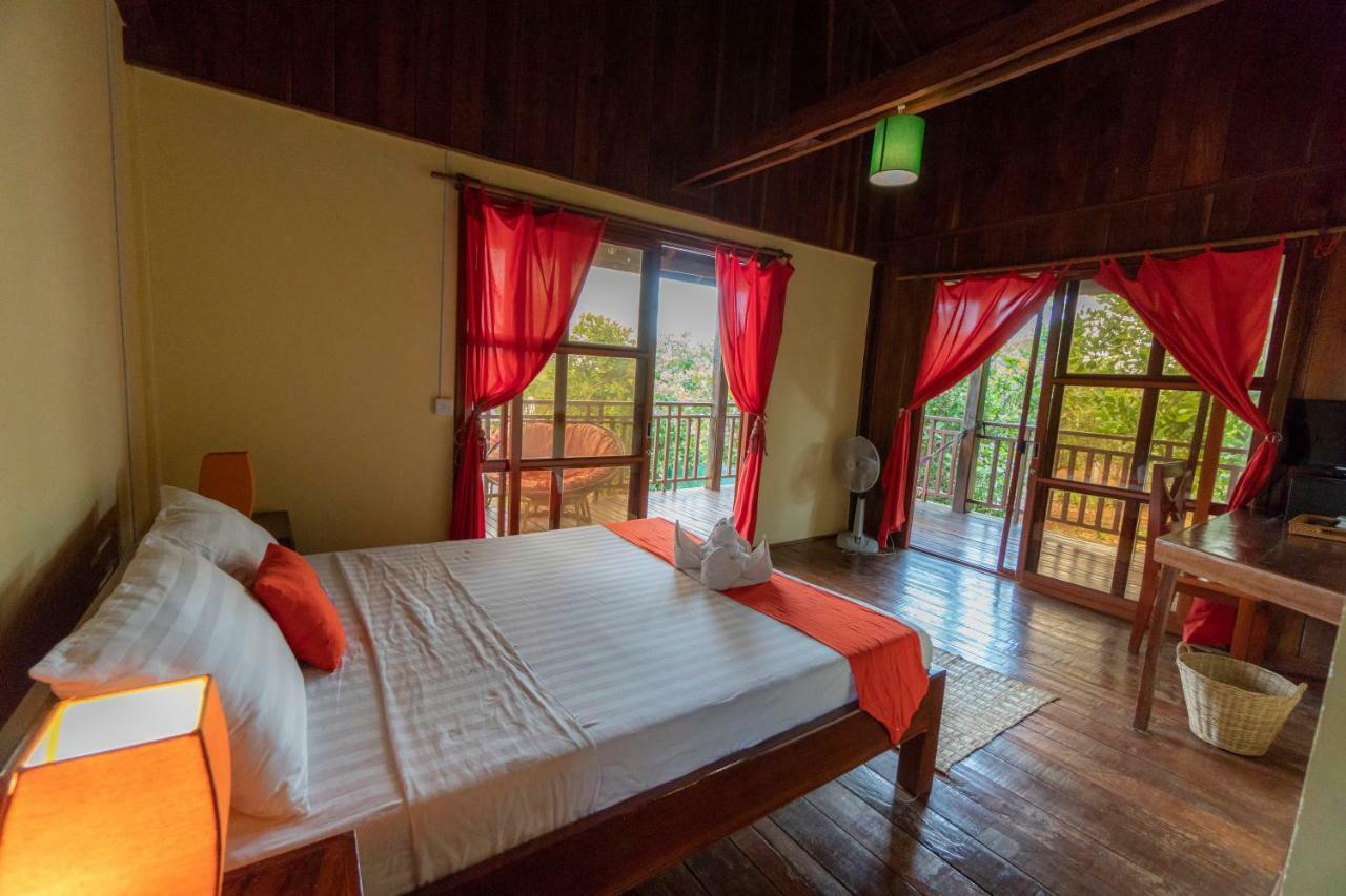 Ratanakiri Paradise Hotel & Restaurant Banlung Екстер'єр фото